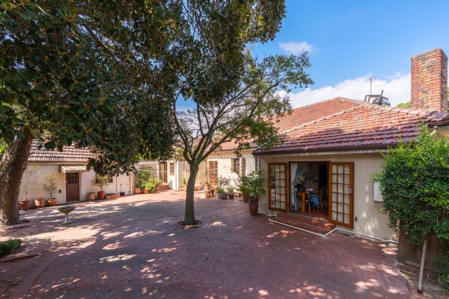 3 Bedroom Property for Sale in Pinelands Western Cape